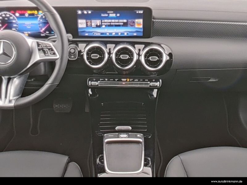 Mercedes-Benz CLA 180 CLA180 Coupé PROGRESSIVE/NIGHT/KAMERA/SPORTSITZE — photo 5