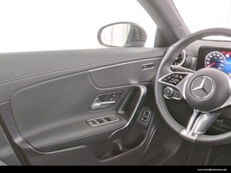 Mercedes-Benz CLA 180 CLA180 Coupé PROGRESSIVE/NIGHT/KAMERA/SPORTSITZE — photo 9