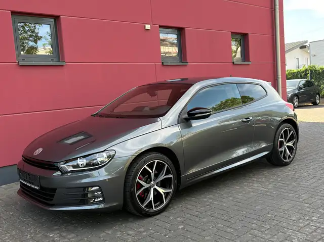 Volkswagen Scirocco 2.0 TSI SONDERMODELL GTS 220PS ALU18" 1-HAND TOP*