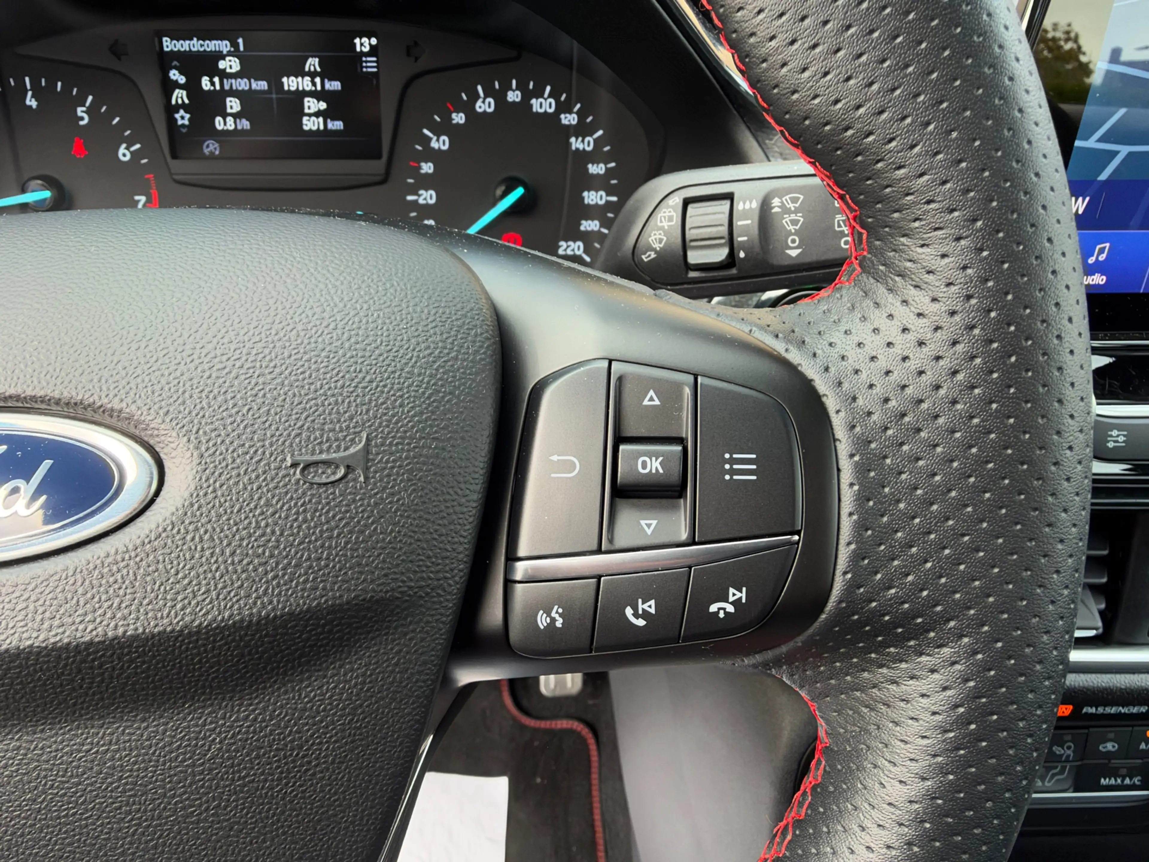 Ford Fiesta 1.0 EcoBoost ST-Line — photo 20