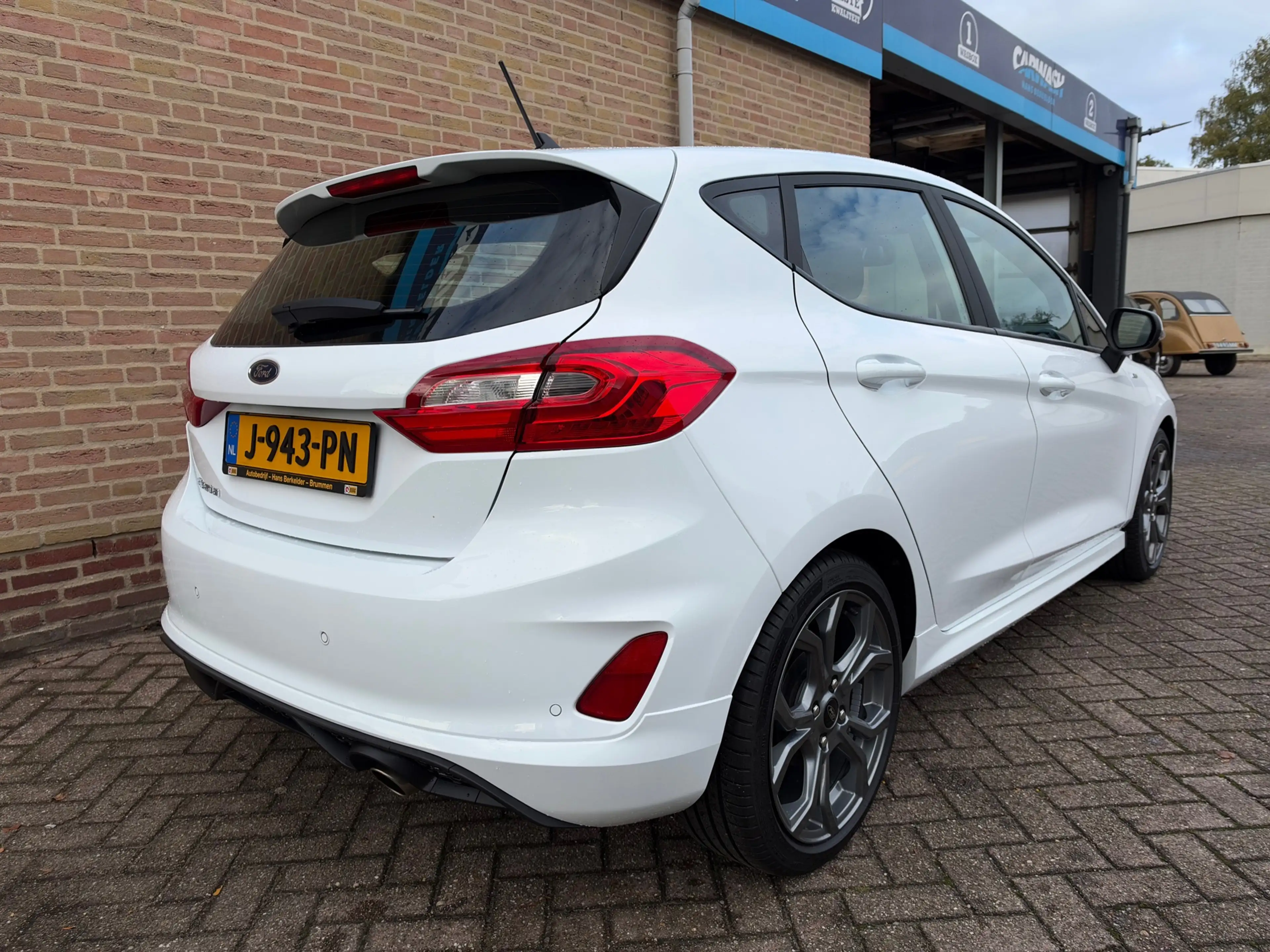 Ford Fiesta 1.0 EcoBoost ST-Line — photo 7