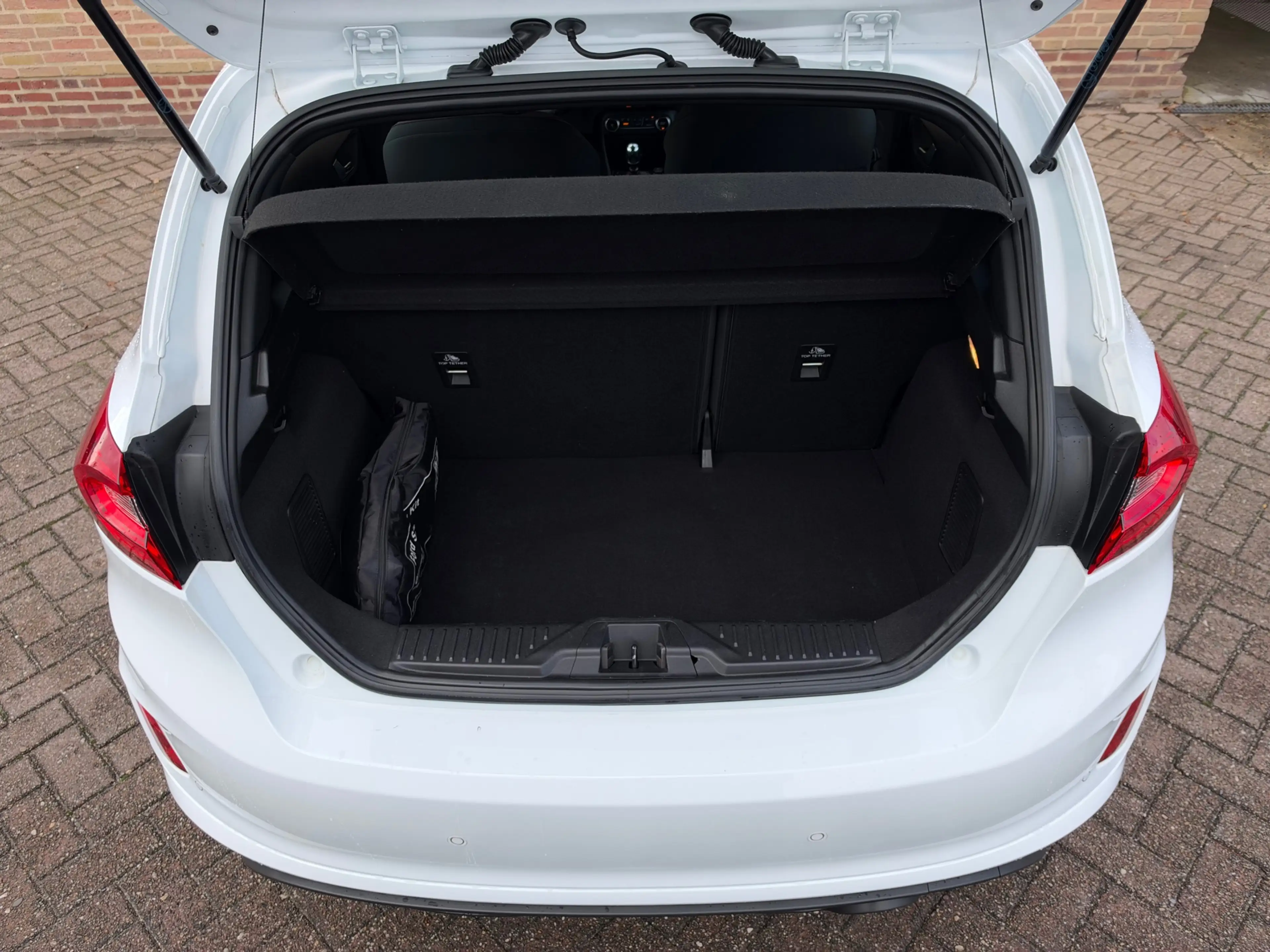 Ford Fiesta 1.0 EcoBoost ST-Line — photo 11