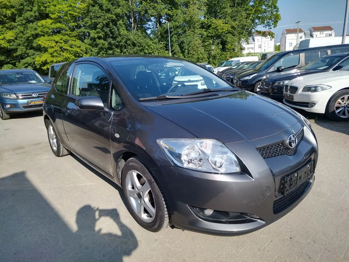 Toyota Auris 1.6Sol+1.HD+TÜV/NEU+GARANTIE+KLIMAUTOMATIK Gris - 1