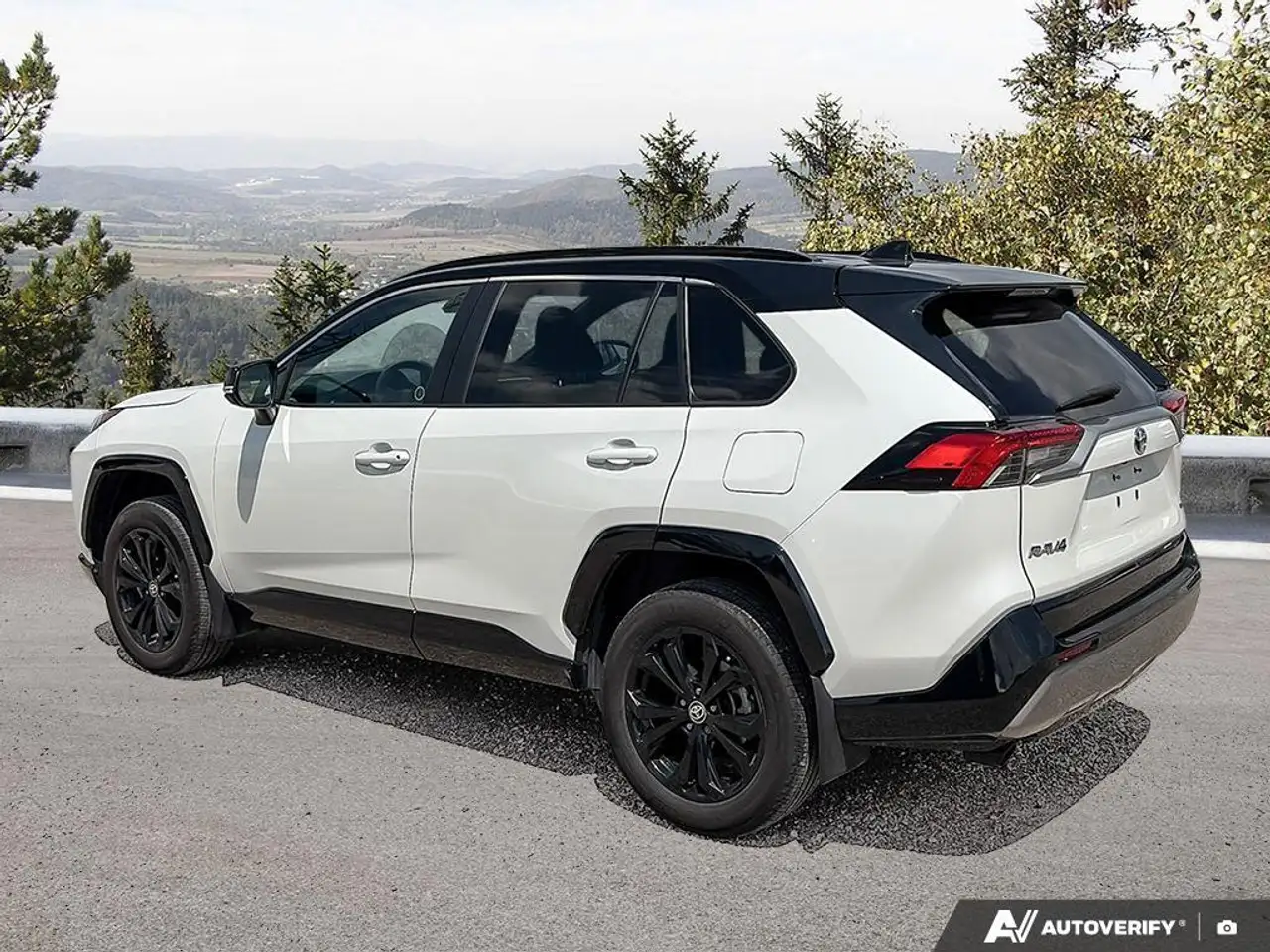 Toyota RAV 4 photo Toyota RAV 4