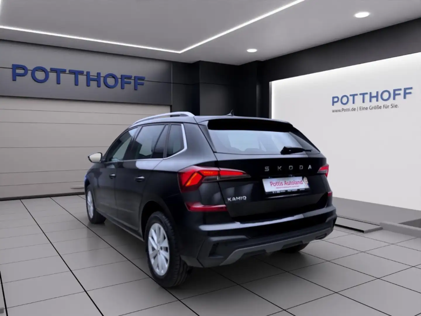 Skoda Kamiq 1.0 TSI DSG SELECTION KAMERA PDC SITZHZG LED Schwarz - 2