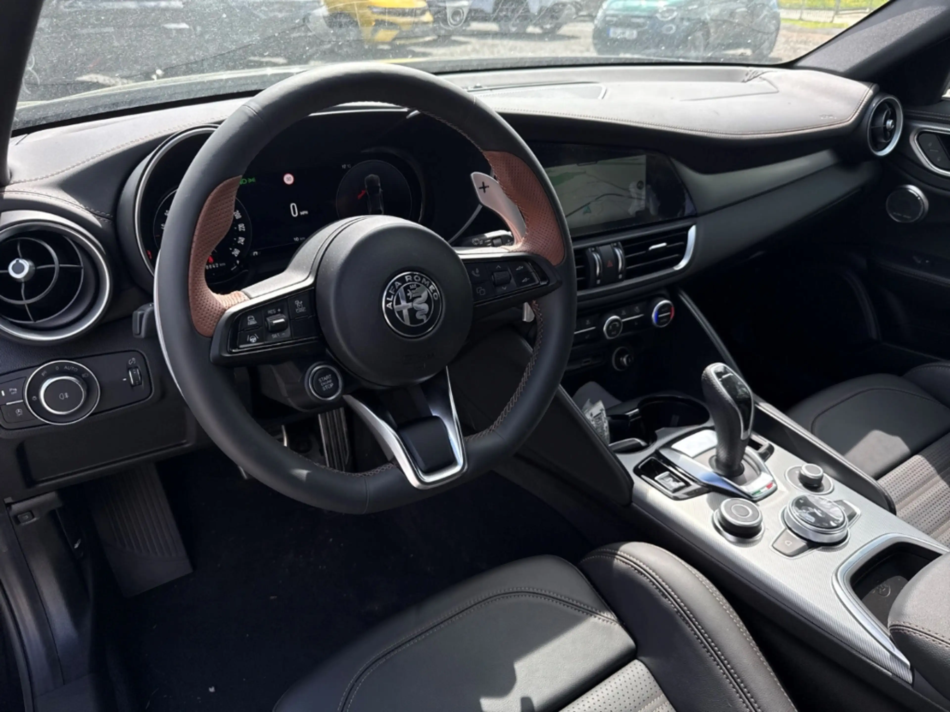 Alfa Romeo Giulia Intensa Q4 2.0 Turbo 280 PS — photo 14