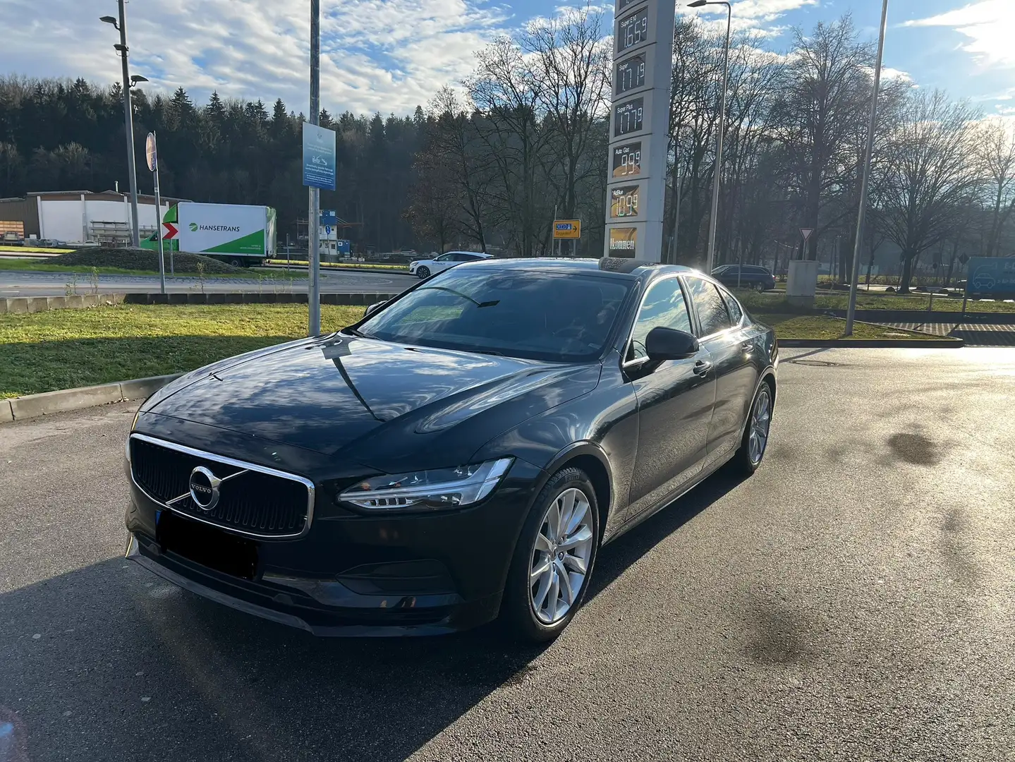 Volvo S90 S90 D4 Geartronic Momentum Pro Černá - 2