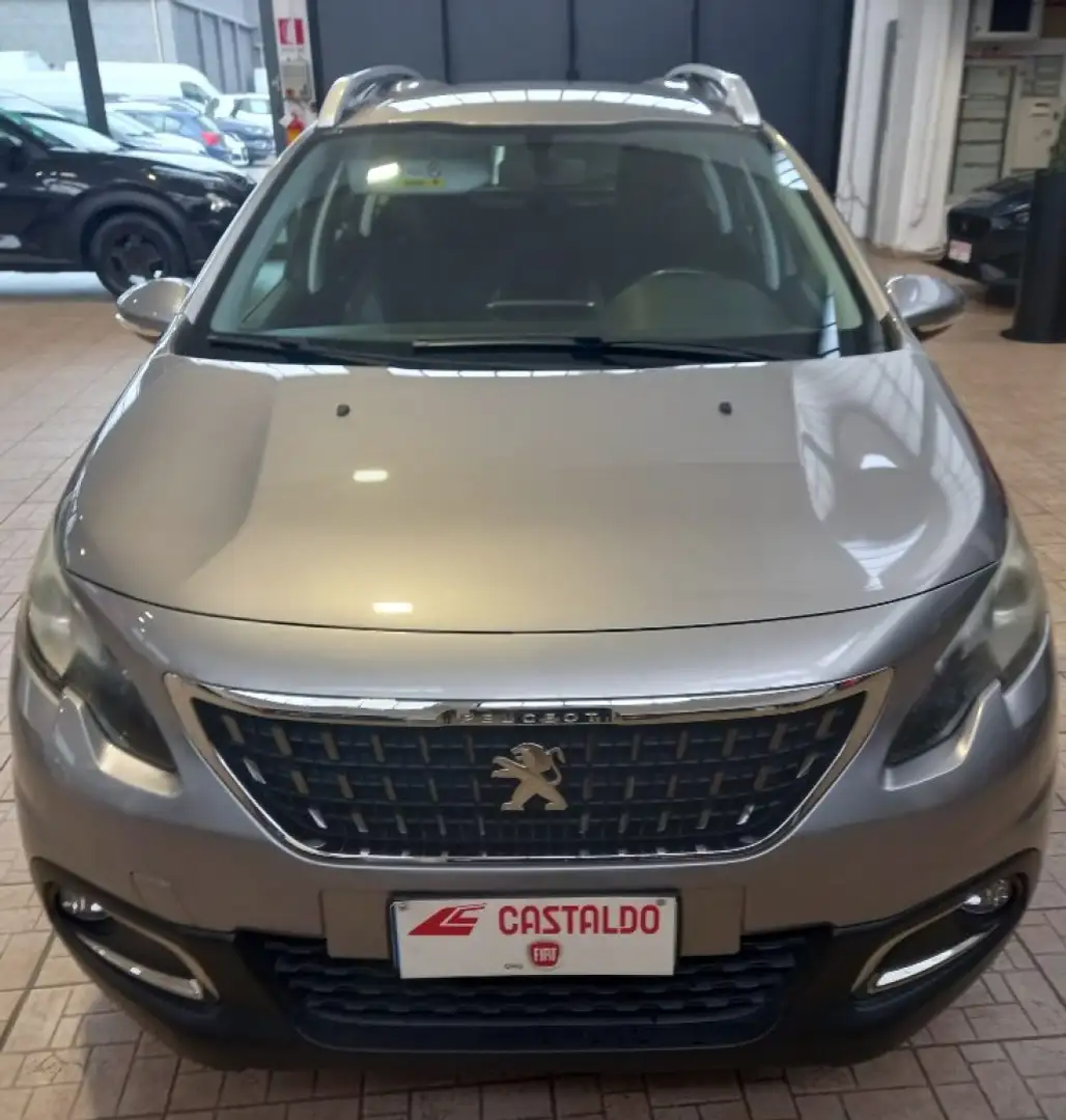 Peugeot 2008 1° serie PureTech 82 Active Grigio - 1