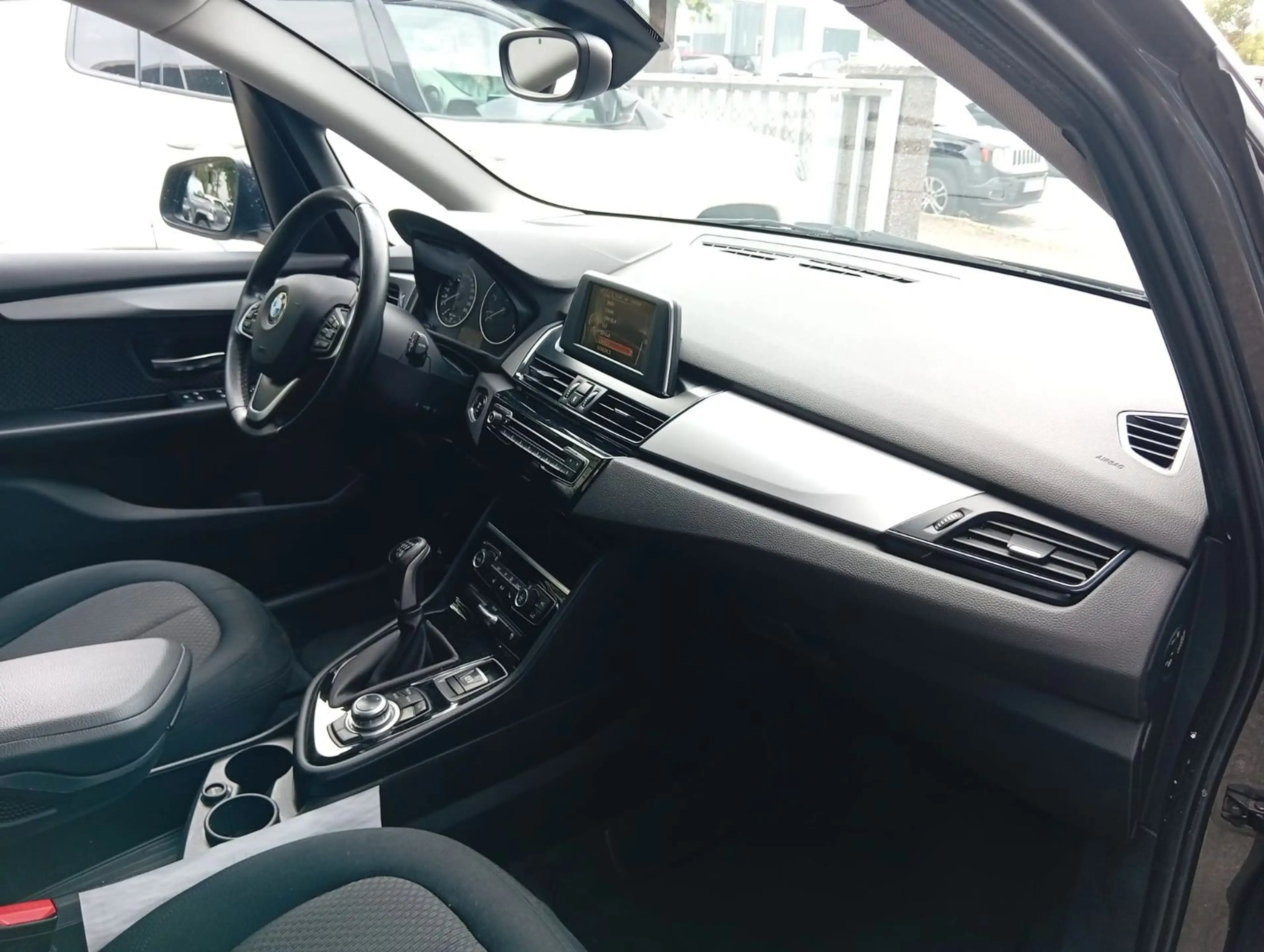 BMW 216 2 Active Tourer 216 d LED Scheinw. — photo 10