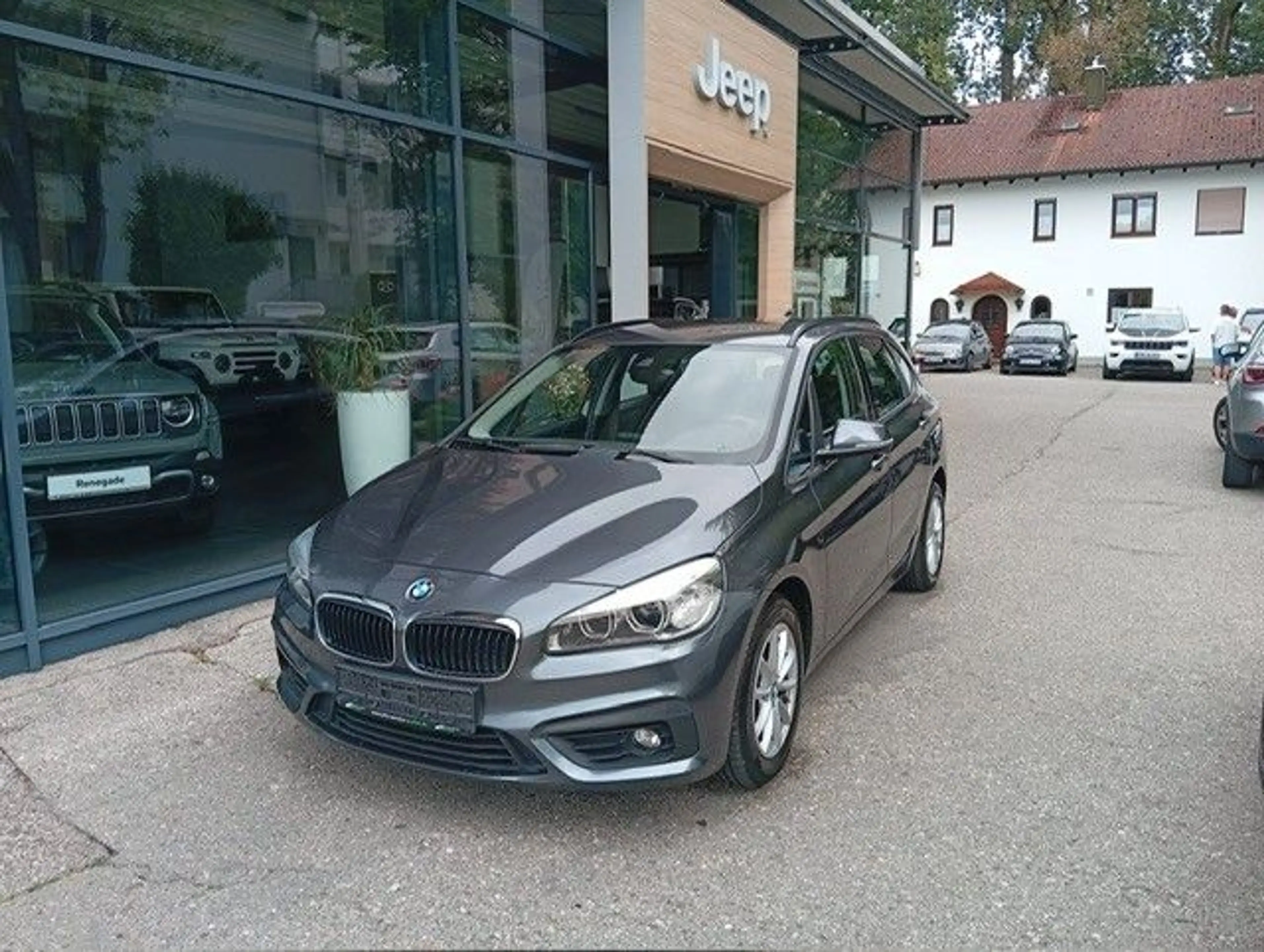 BMW 216 2 Active Tourer 216 d LED Scheinw. — photo 2