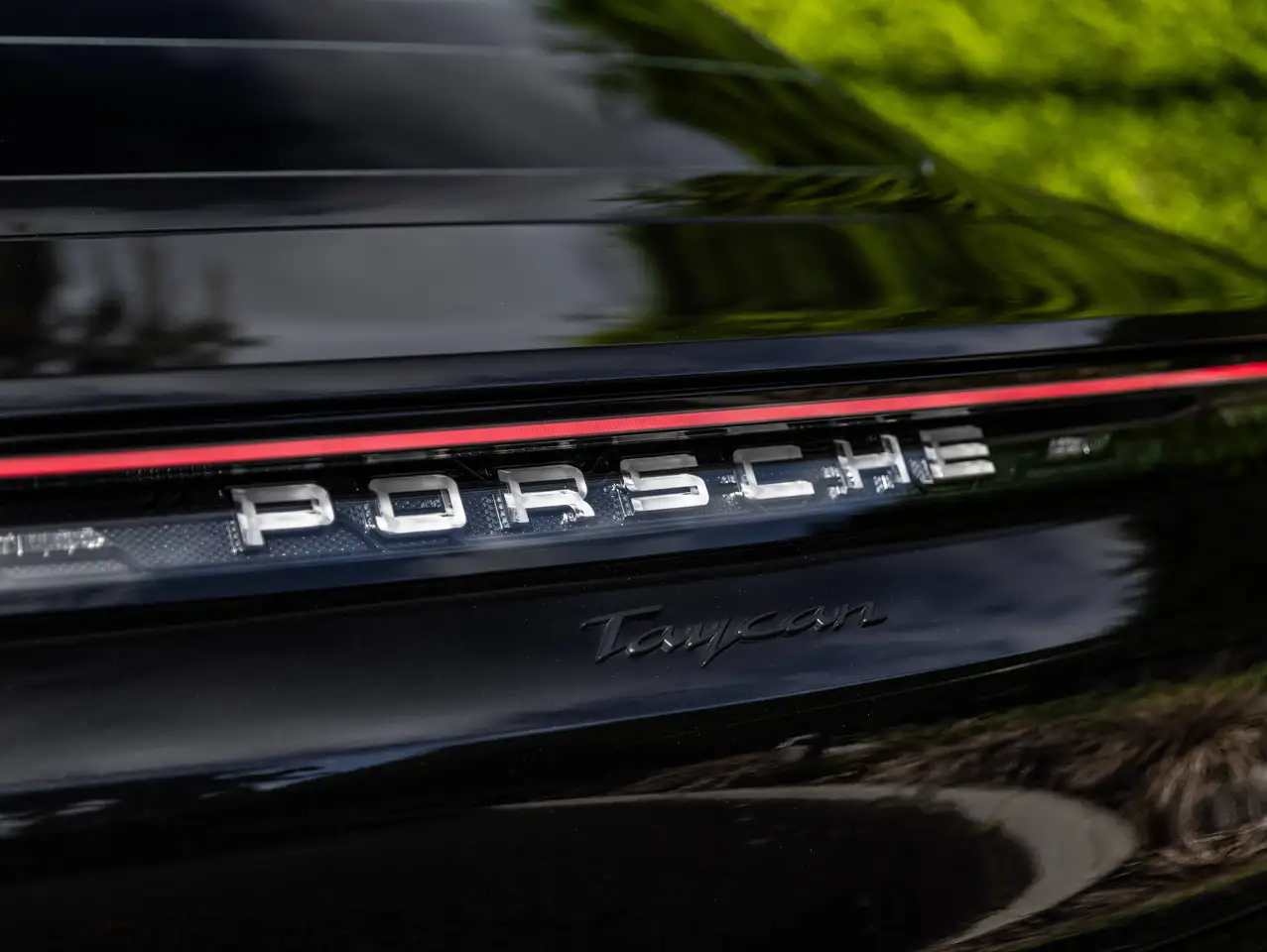 Porsche Taycan FACELIFT BATT+/PANO/AIR/21"/MATRIX/CHRONO/360/ACC/18W/BOSE, миниатюра 25