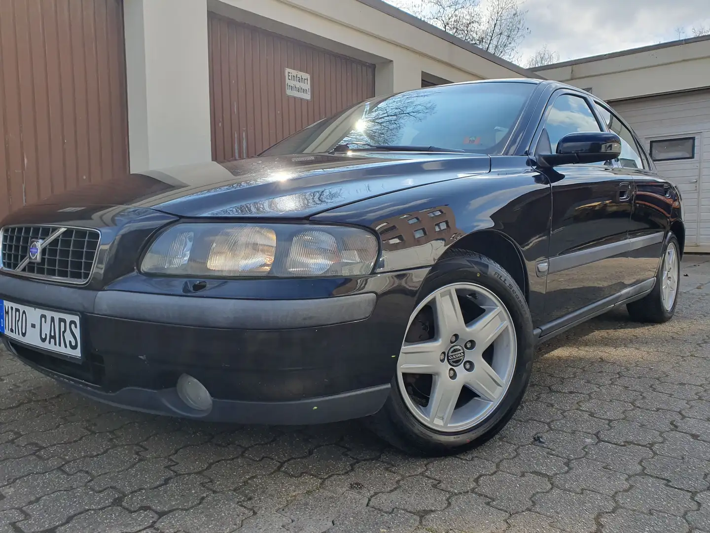 Volvo S60 2.4 Aut. TÜV NEU Allwetterreifen NEU Negru - 2