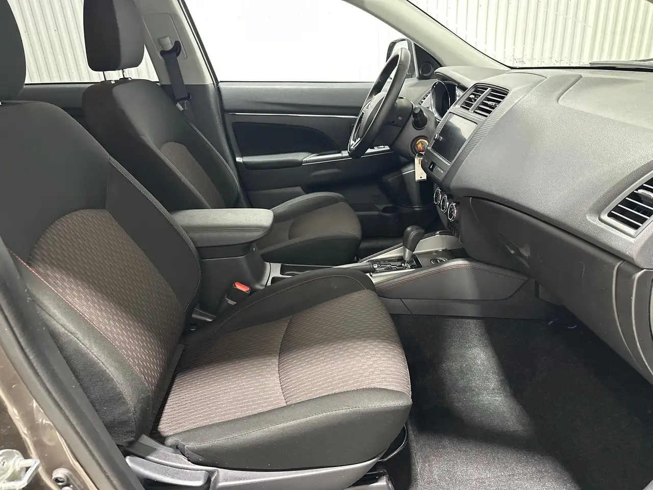 Mitsubishi RVR снимка Mitsubishi RVR