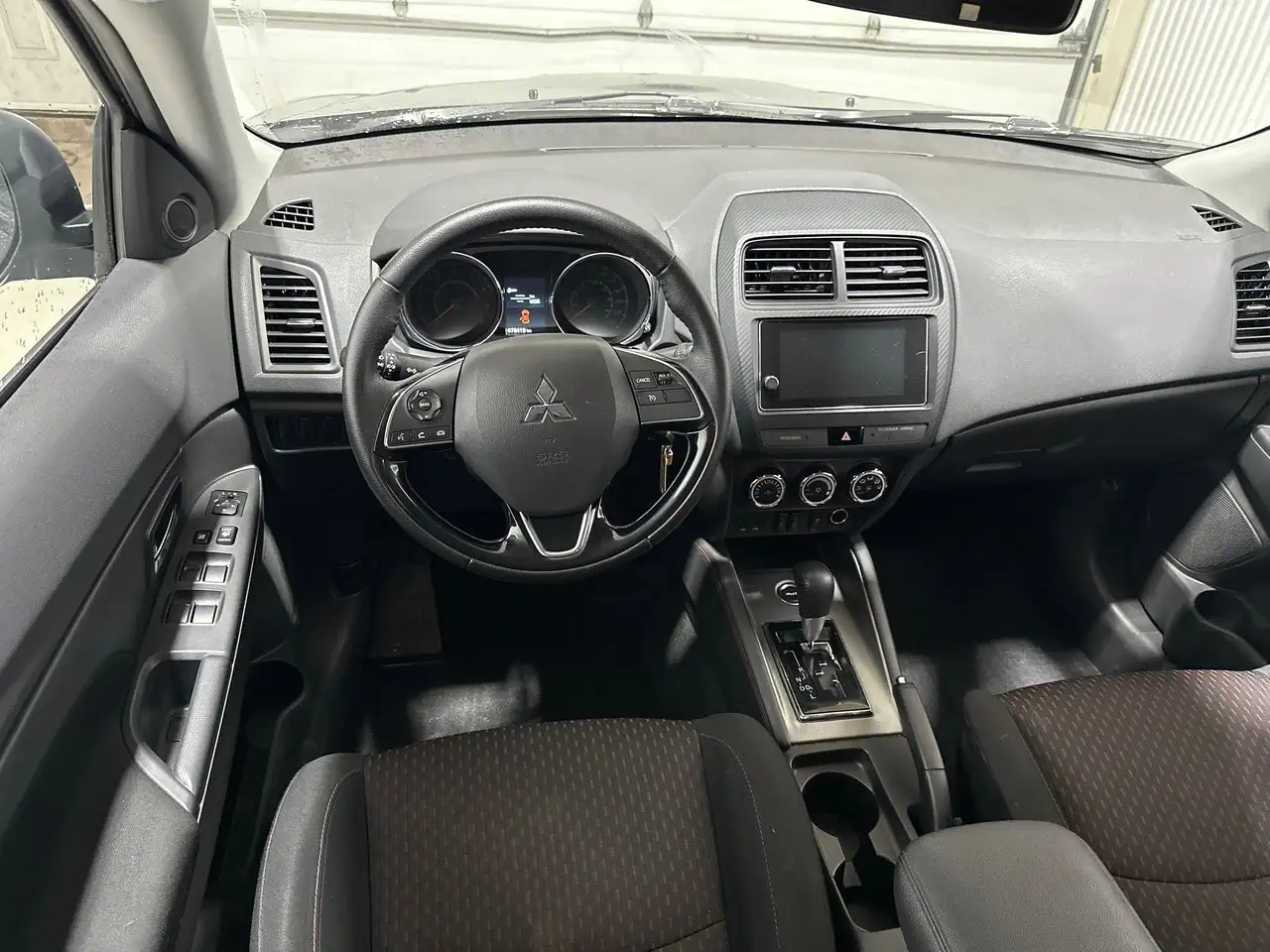 Mitsubishi RVR снимка Mitsubishi RVR