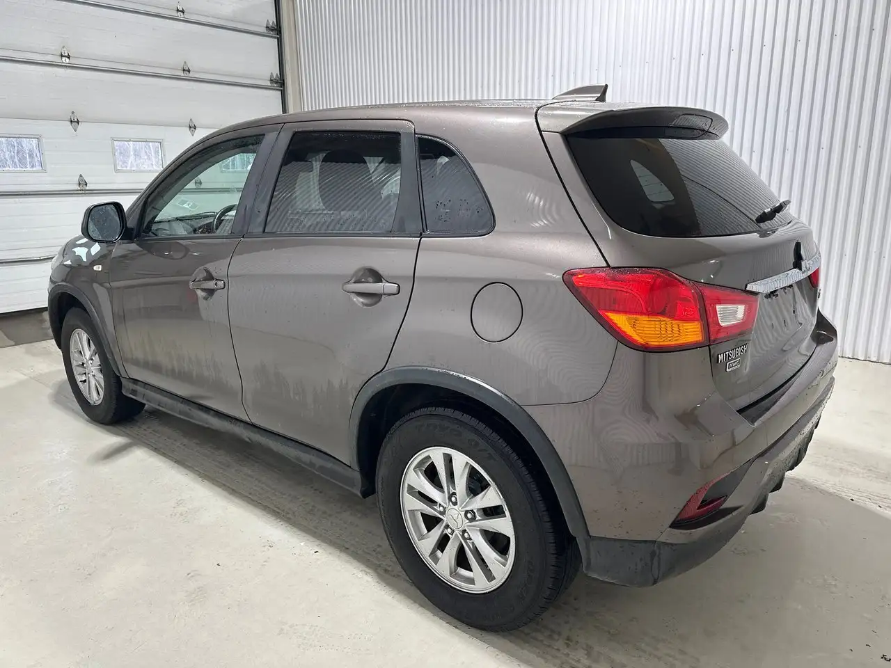 Mitsubishi RVR снимка Mitsubishi RVR