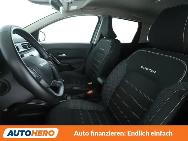 Dacia Duster view 10