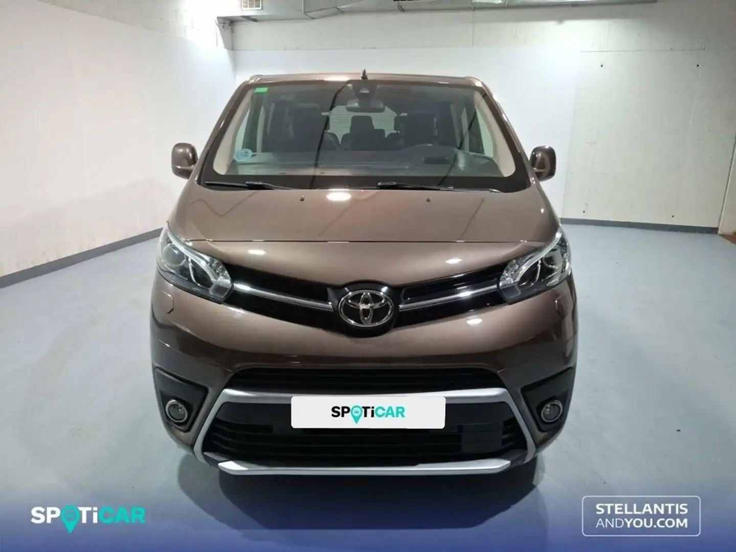 Toyota Proace 2.0D 150CV  ADVANCE + PACK L1 Family Brun - 2