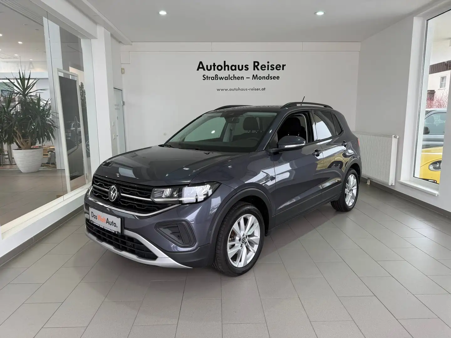 Volkswagen T-Cross Friends TSI Gris - 2