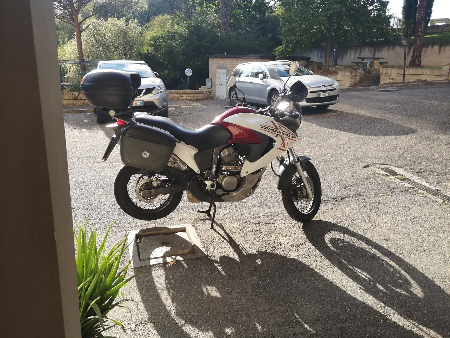 Honda Transalp XL 700V Blanc - 2