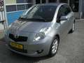 Toyota Yaris 1.3 VVTi Luna Gris - thumbnail 3