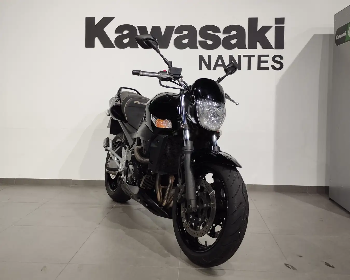 Suzuki GSR 600 Zwart - 1