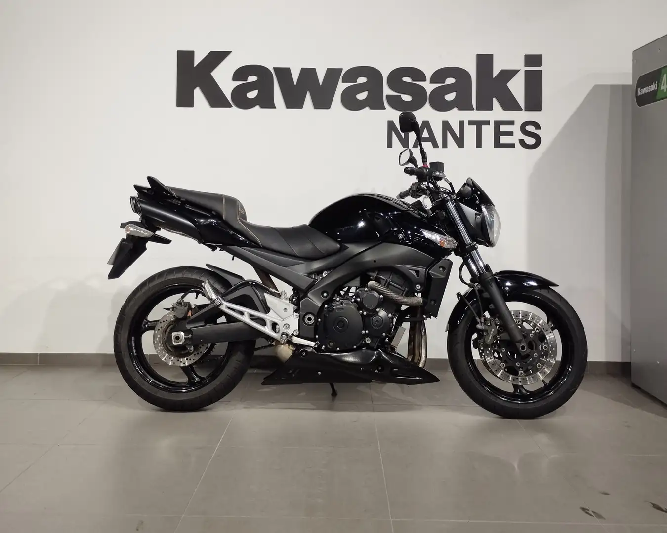 Suzuki GSR 600 Zwart - 2