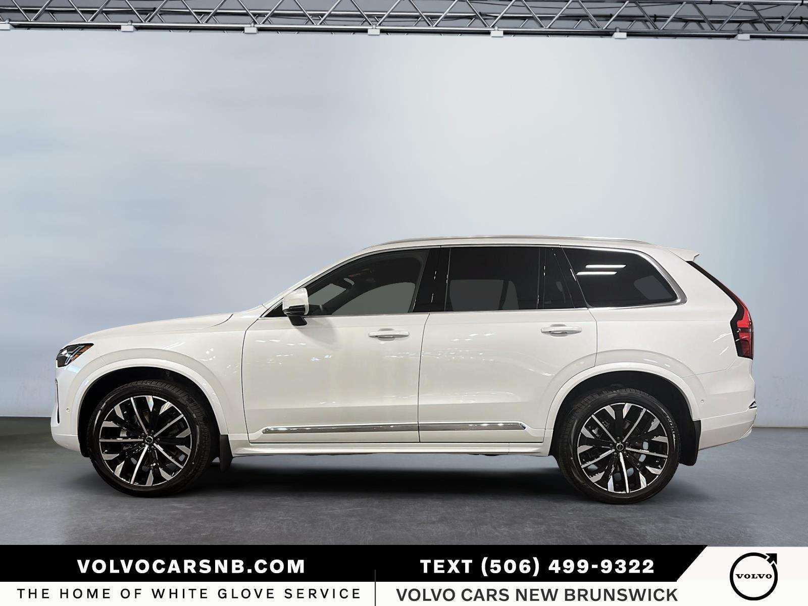 2025 Volvo XC90 ULTRA BRIGHT THEME alt 5