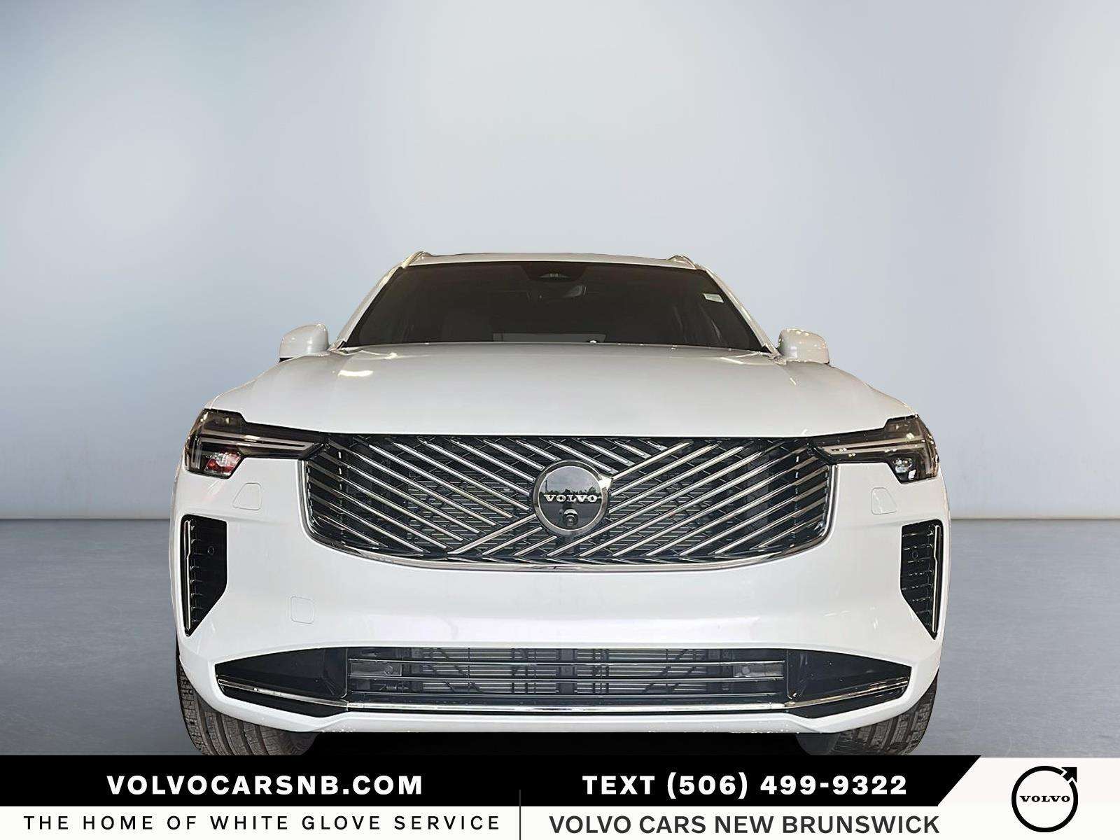 2025 Volvo XC90 ULTRA BRIGHT THEME alt 2