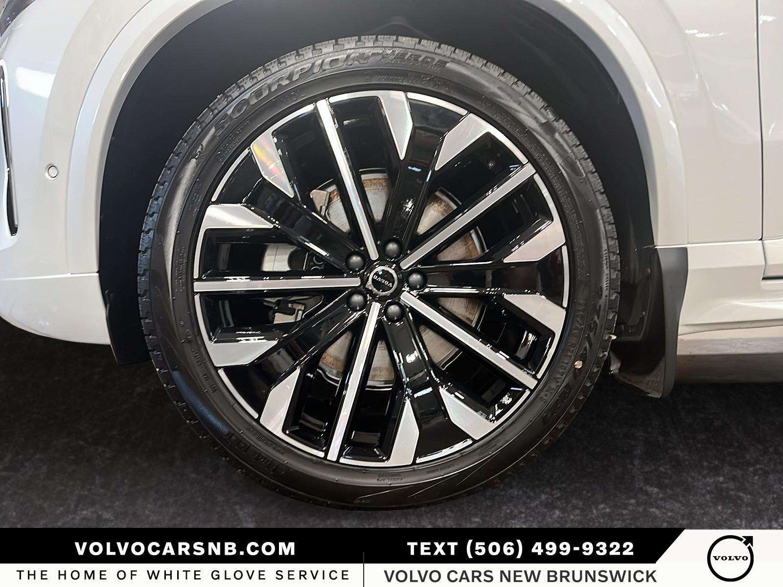 2025 Volvo XC90 ULTRA BRIGHT THEME thumb 7