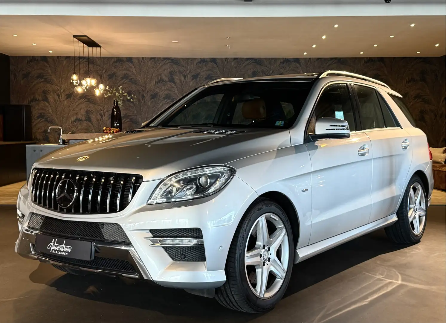 Mercedes-Benz ML 350 M-klasse V6 AMG I Designo I Luchtvering Argent - 1