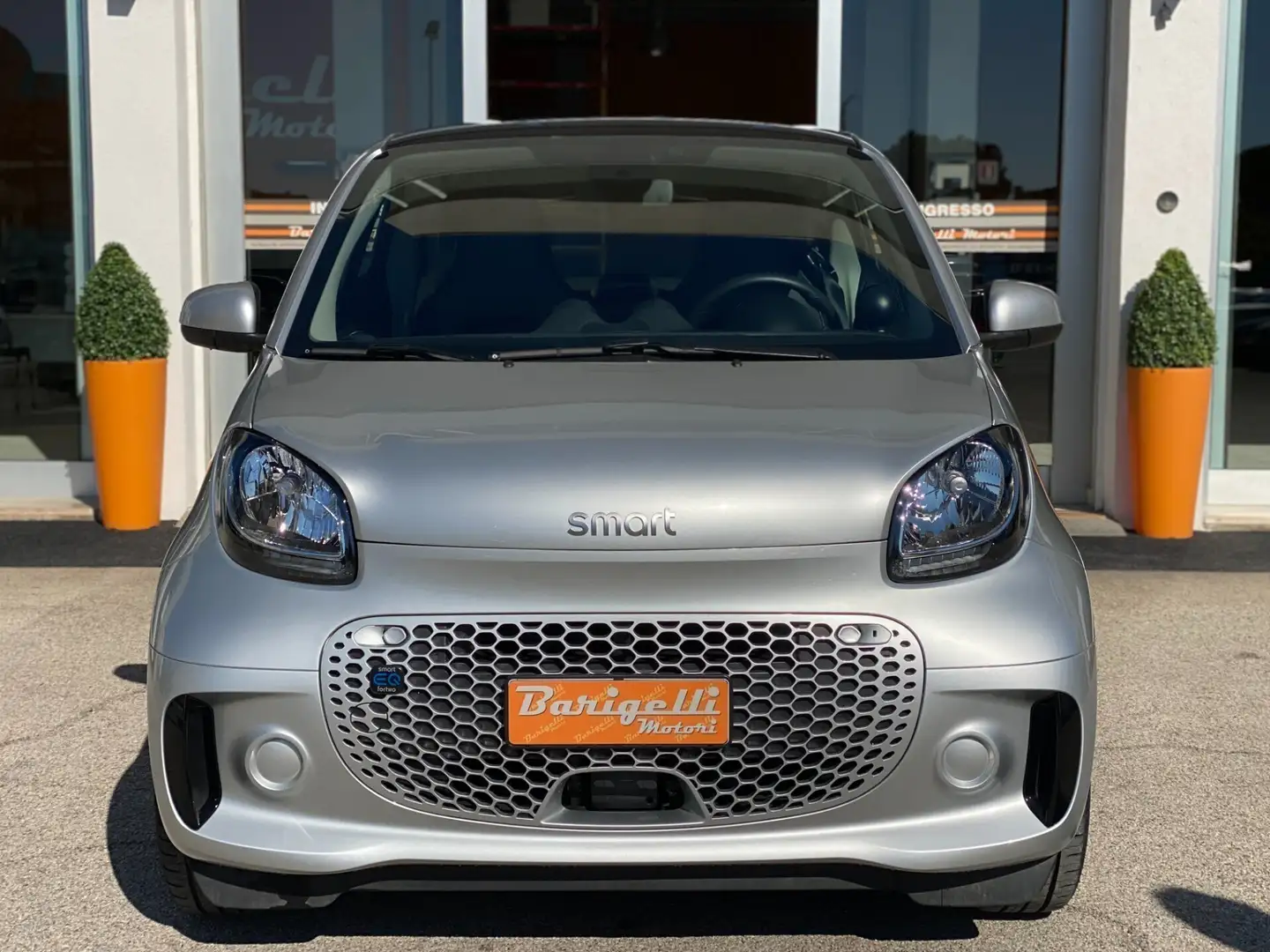 smart forTwo EQ Pulse, Navi, Tetto, Iva deducibile Argento - 1