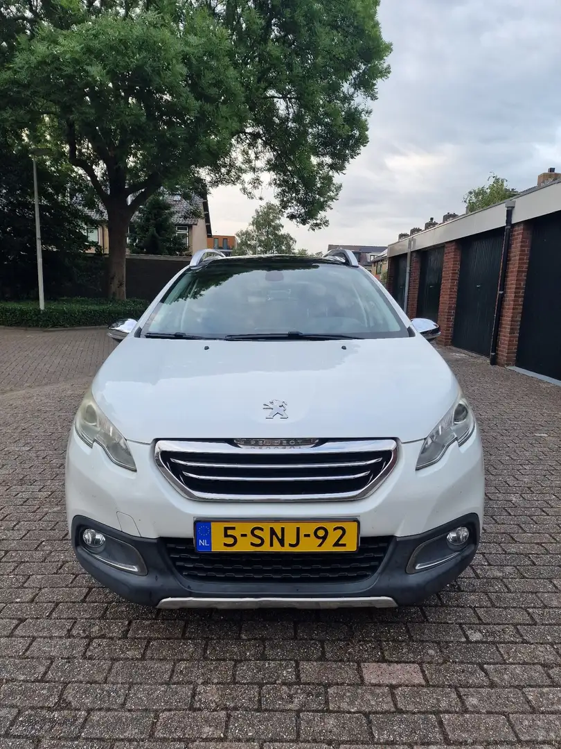Peugeot 2008 1.6 VTI Féline Wit - 2