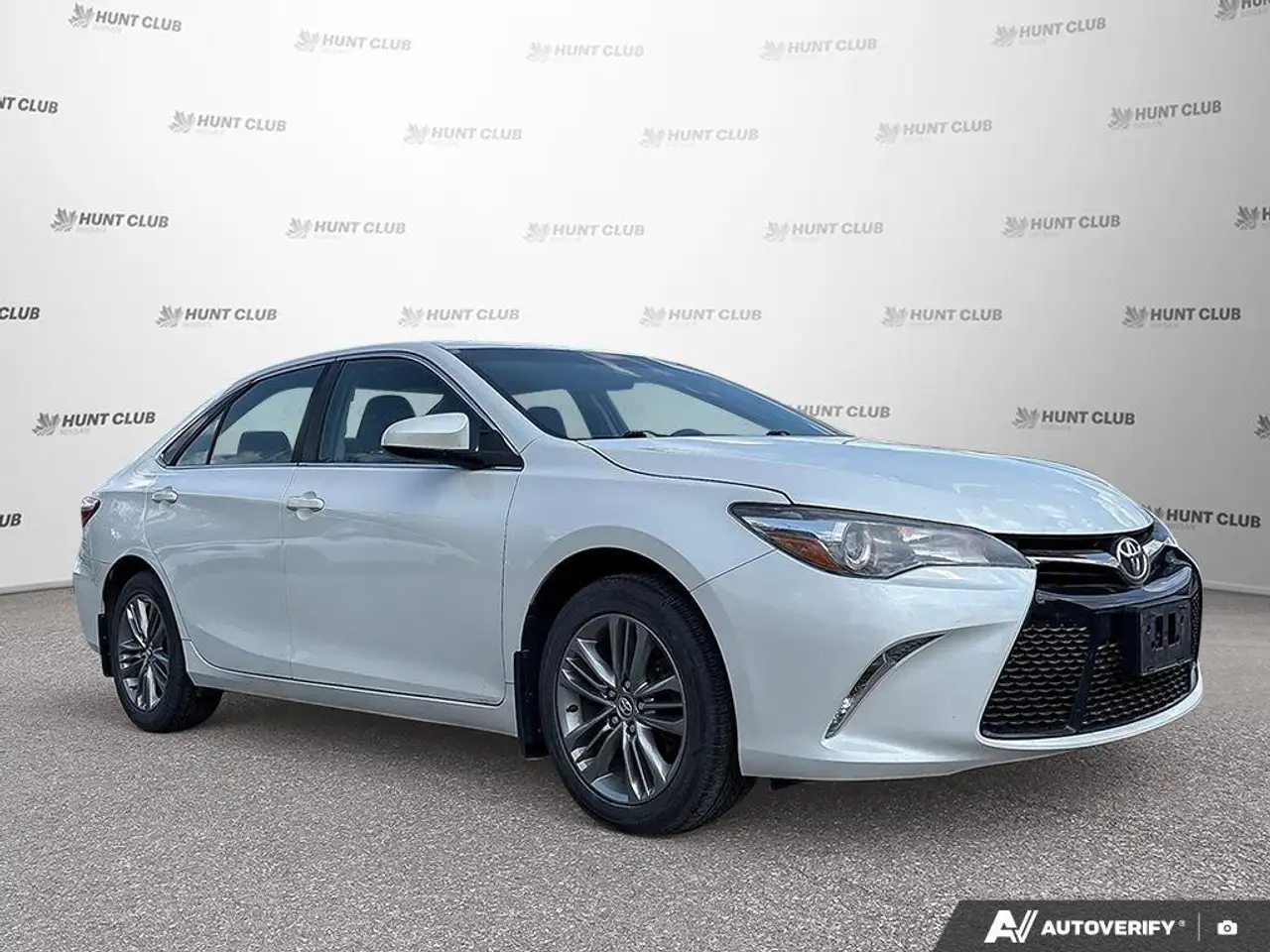 Toyota Camry снимка Toyota Camry