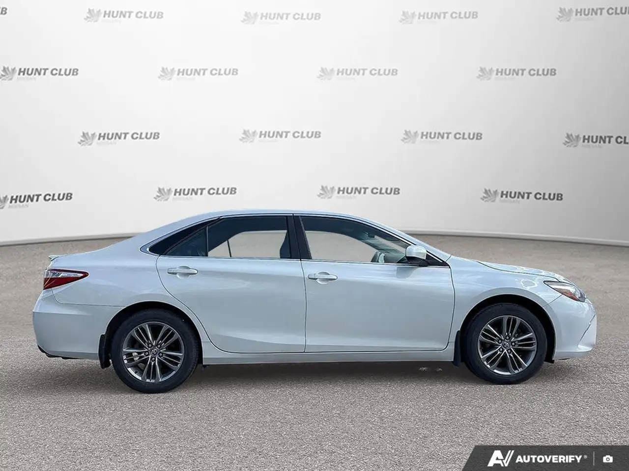 Toyota Camry снимка Toyota Camry