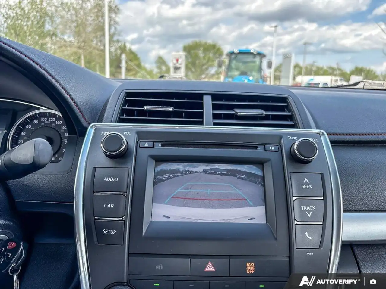 Toyota Camry снимка Toyota Camry