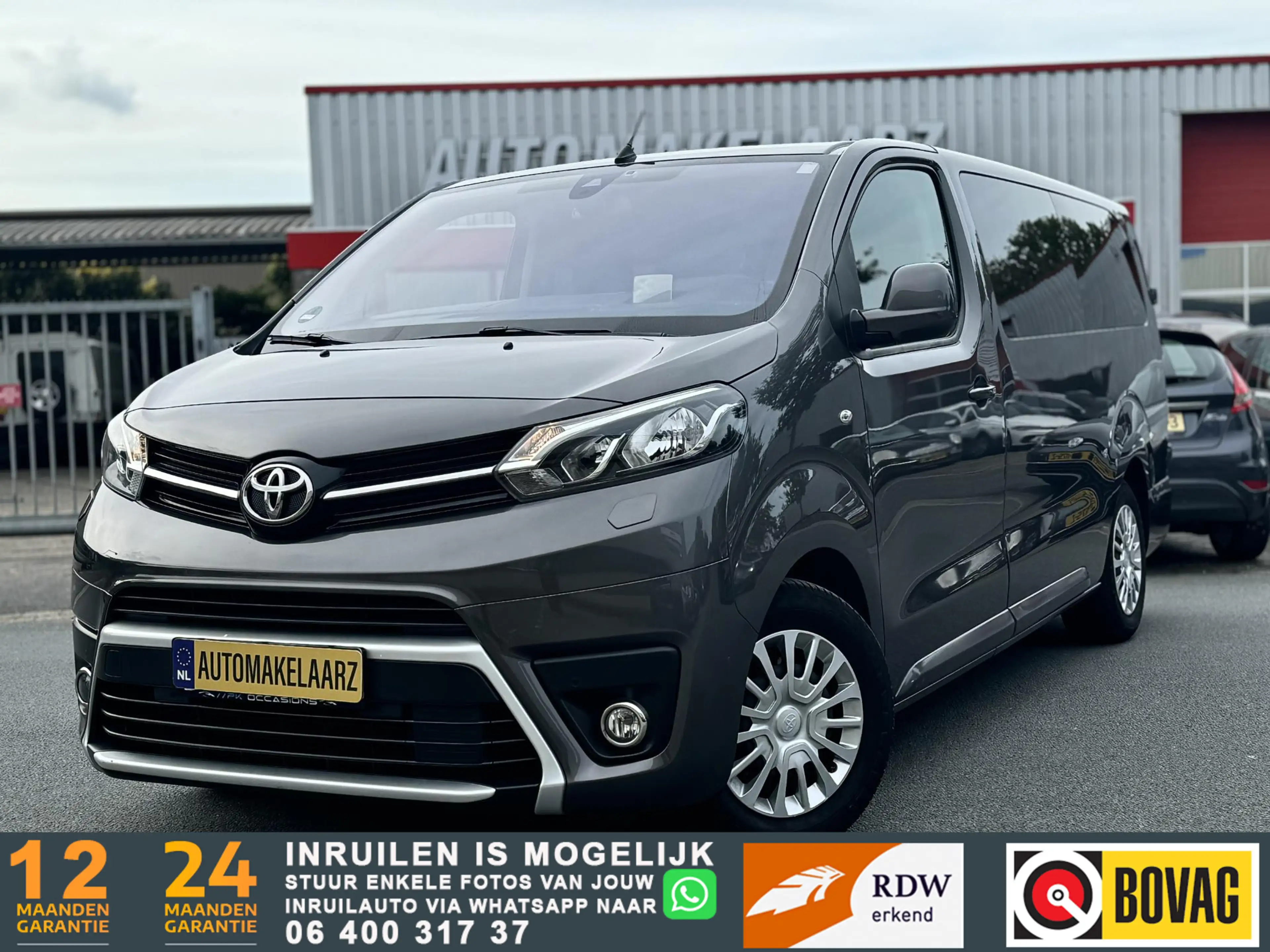 Toyota Proace Shuttle 2.0 D-4D Navigator extra lang 9 personen