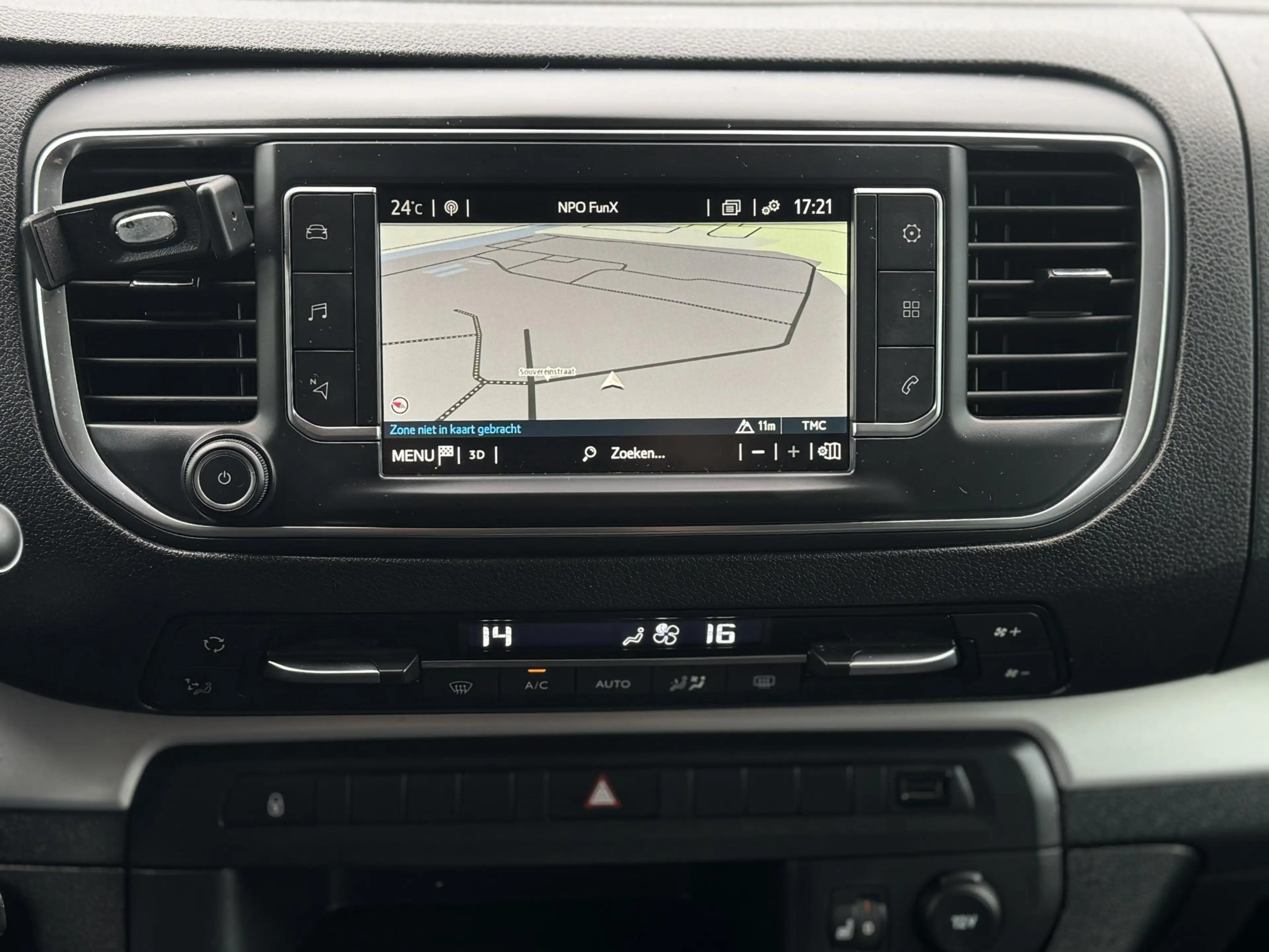 Toyota Proace Shuttle 2.0 D-4D Navigator extra lang 9 personen — photo 13