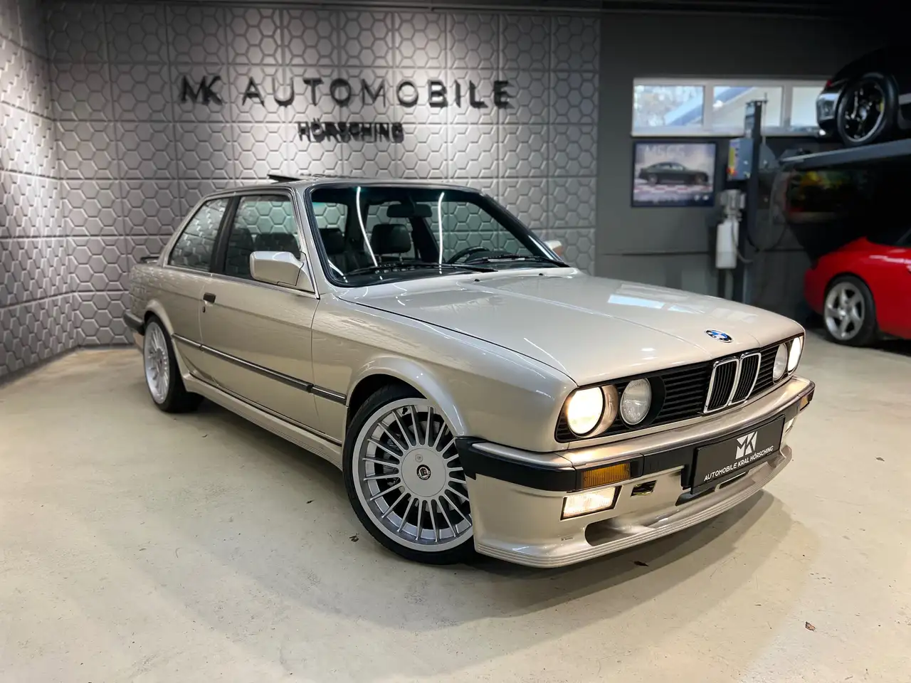 BMW 325 e*540i V8 Umbau*Alles Typisiert und Historisch zugelassen*VOLLEDER*RADIO*KLIMA*BRONZEBEIGE LACK*, foto 7