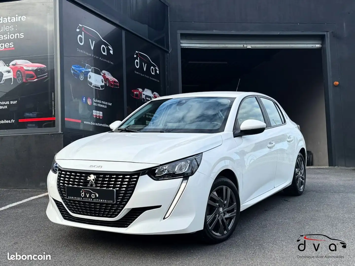 Peugeot 208 1.5 BlueHDi 100 ch BVM6 Active Business Weiß - 1