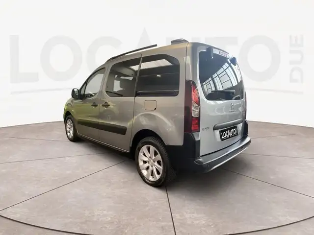 Peugeot Partner view 4