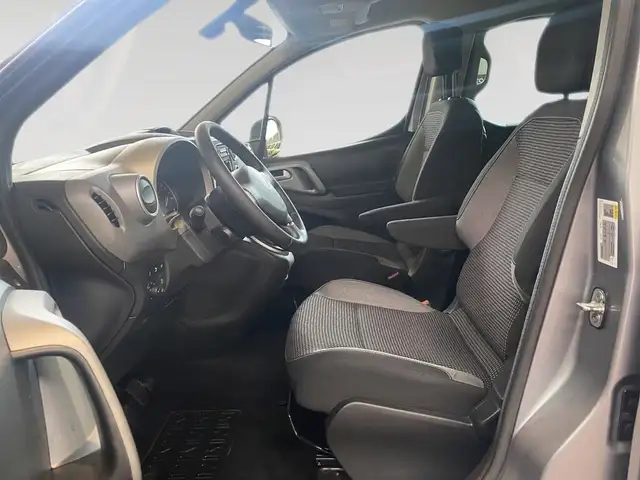 Peugeot Partner view 6