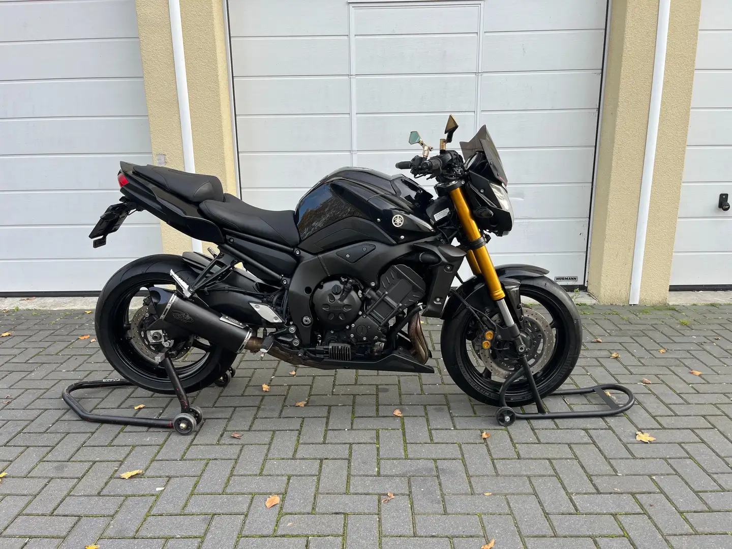 Yamaha FZ 8 FZ8 N met ABS Zwart - 2