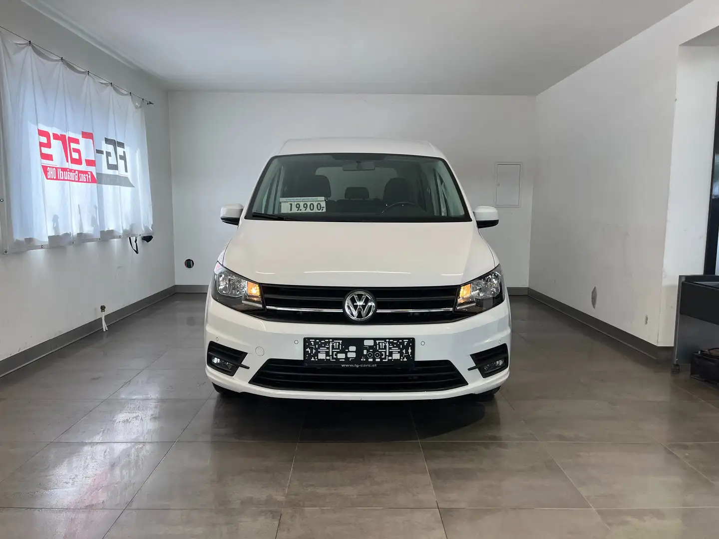 Volkswagen Caddy Trendline AHK/APS/MULTI Weiß - 1