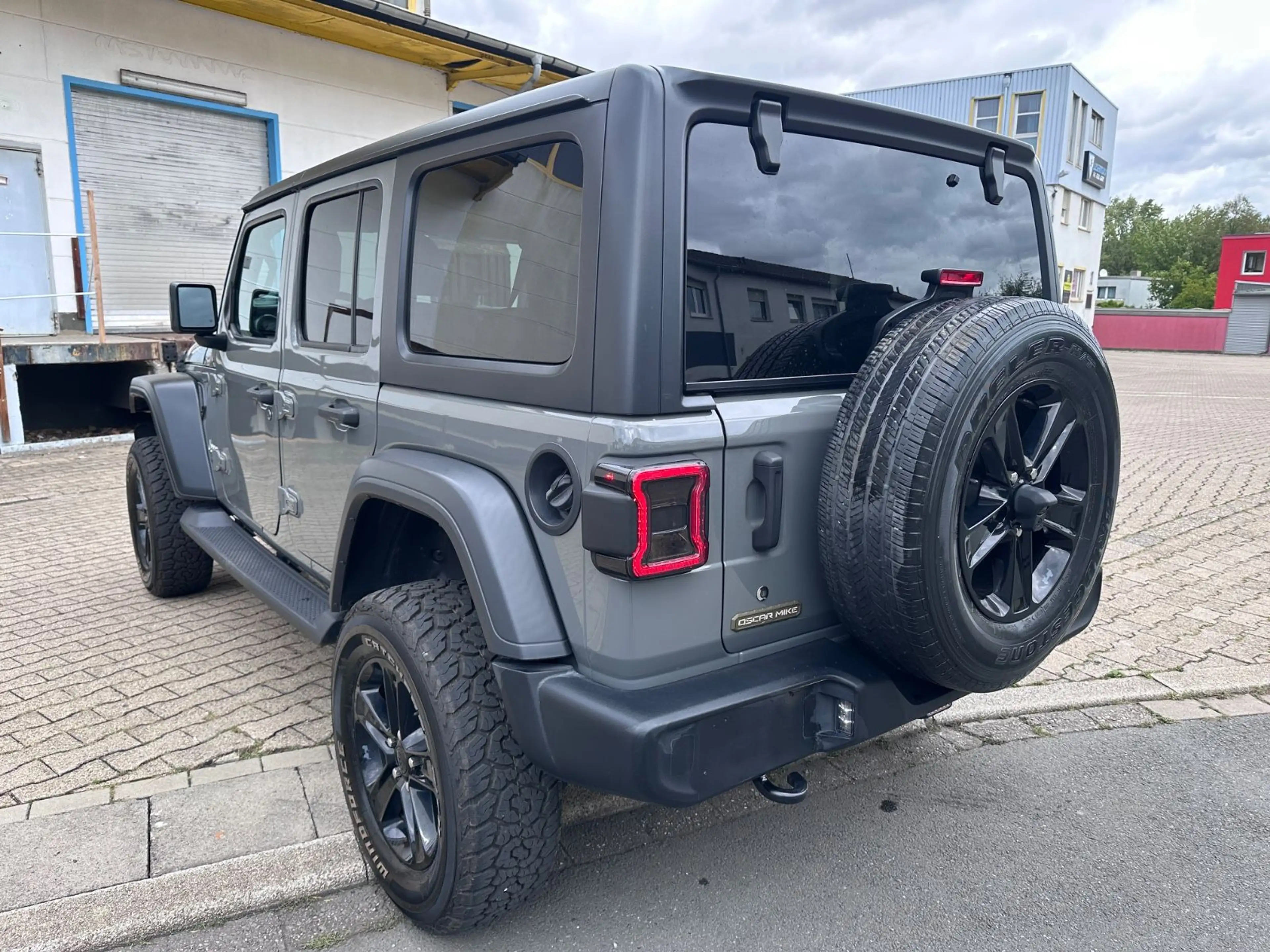 Jeep Wrangler / Wrangler Unlimited Sport — photo 7