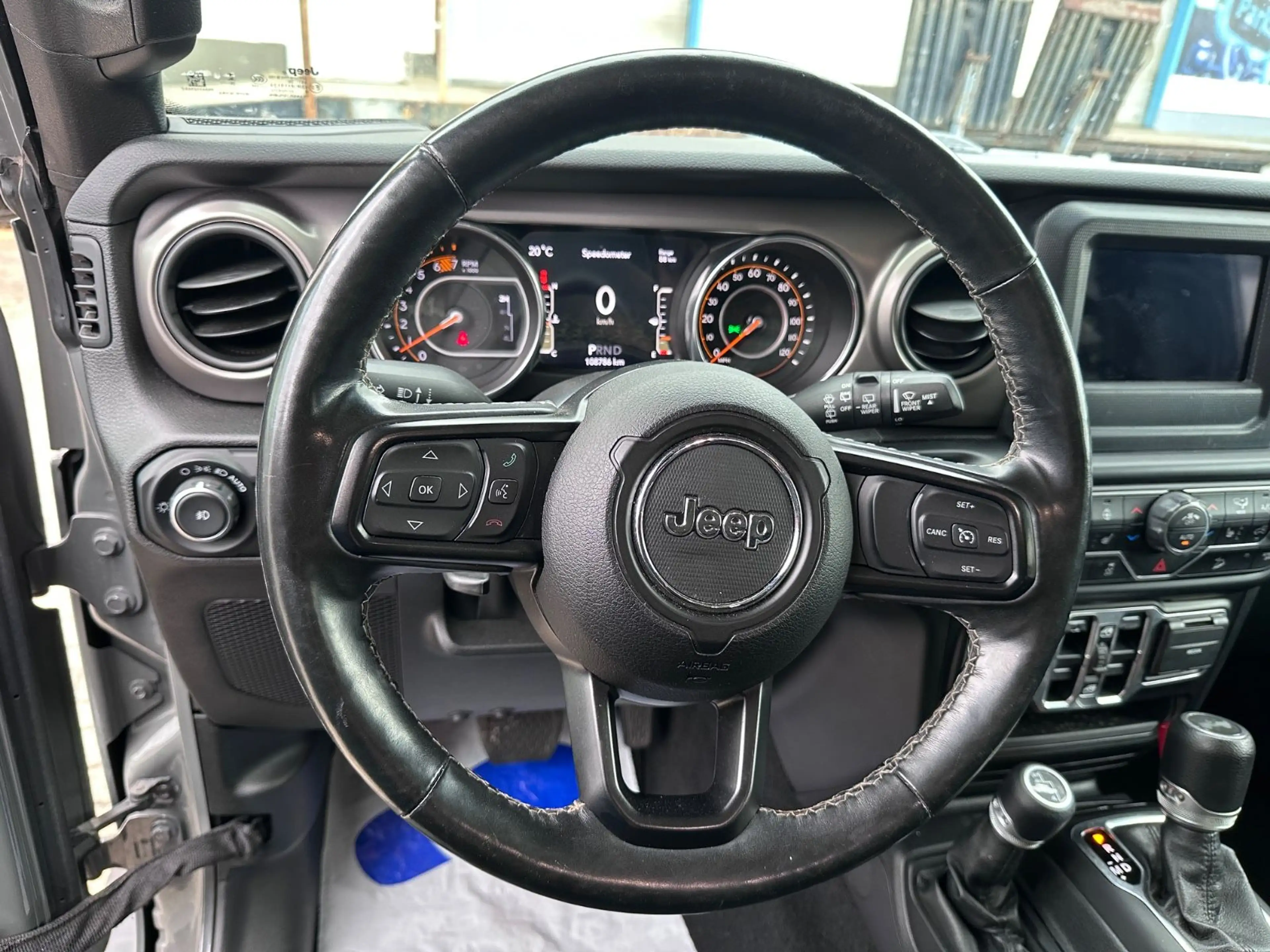 Jeep Wrangler / Wrangler Unlimited Sport — photo 13