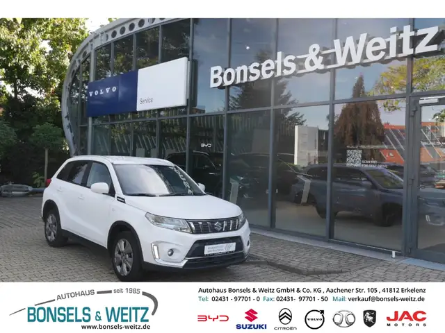 Suzuki Vitara 1.4 COMFORT HYBRID Navi LED Klimaautom DAB SHZ Tot