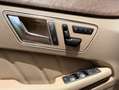 Mercedes-Benz E 300 Mercedes E 300 4MATIC T-Modell V6 | Distronic Plus | 14 Jahre in einer Hand | Garagengepflegt Beige - thumbnail 4