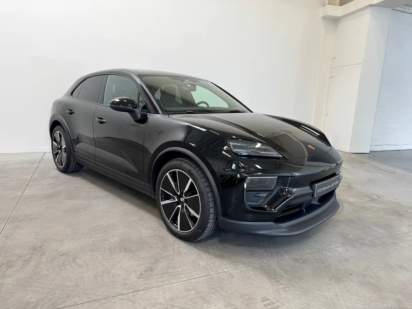 Porsche Macan 4 Electric/Pano/ACC/21"/Sportsound/LaneSupport Noir - 1