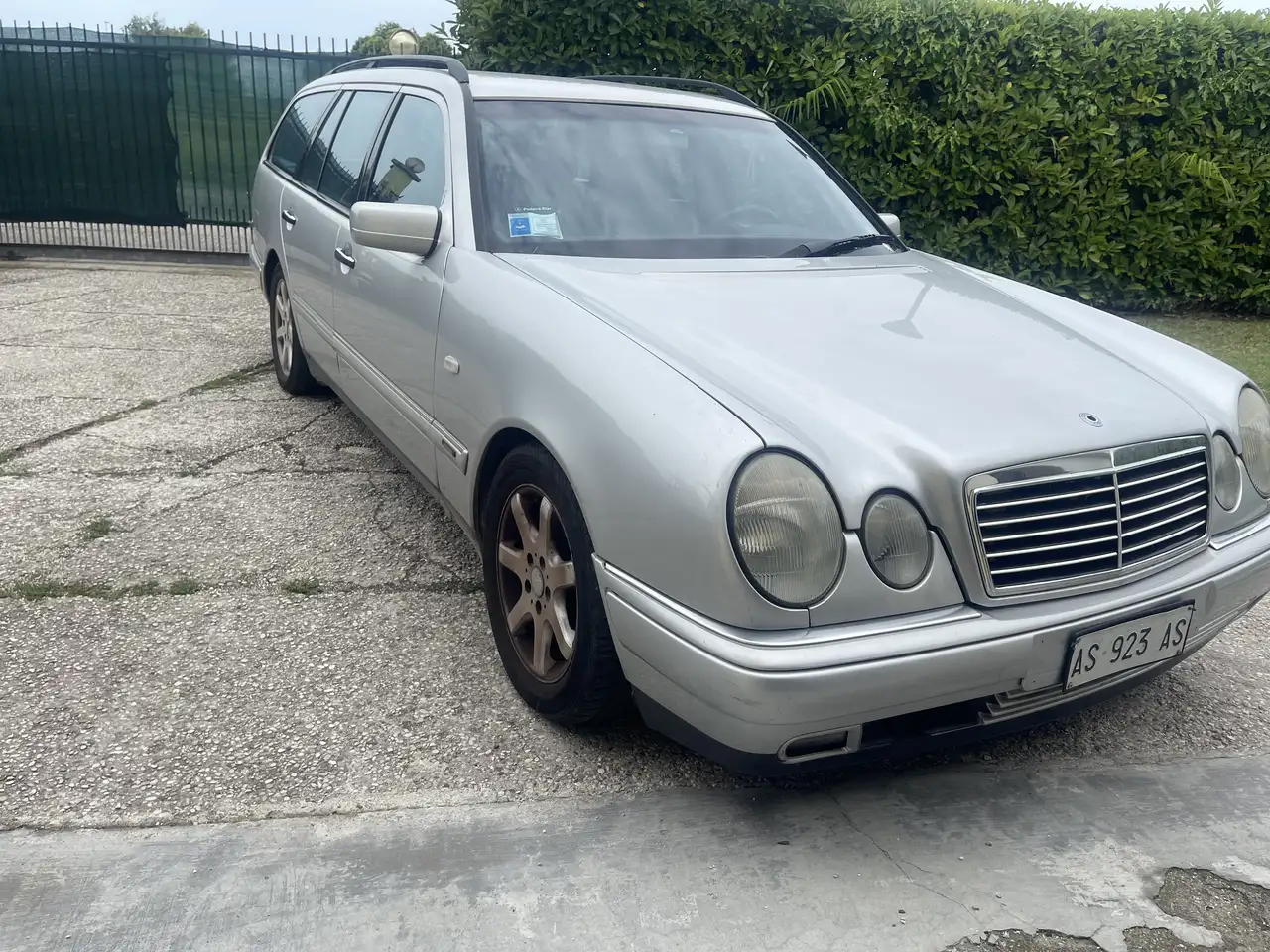 Mercedes-Benz E 200 SW Avantgarde, foto 5