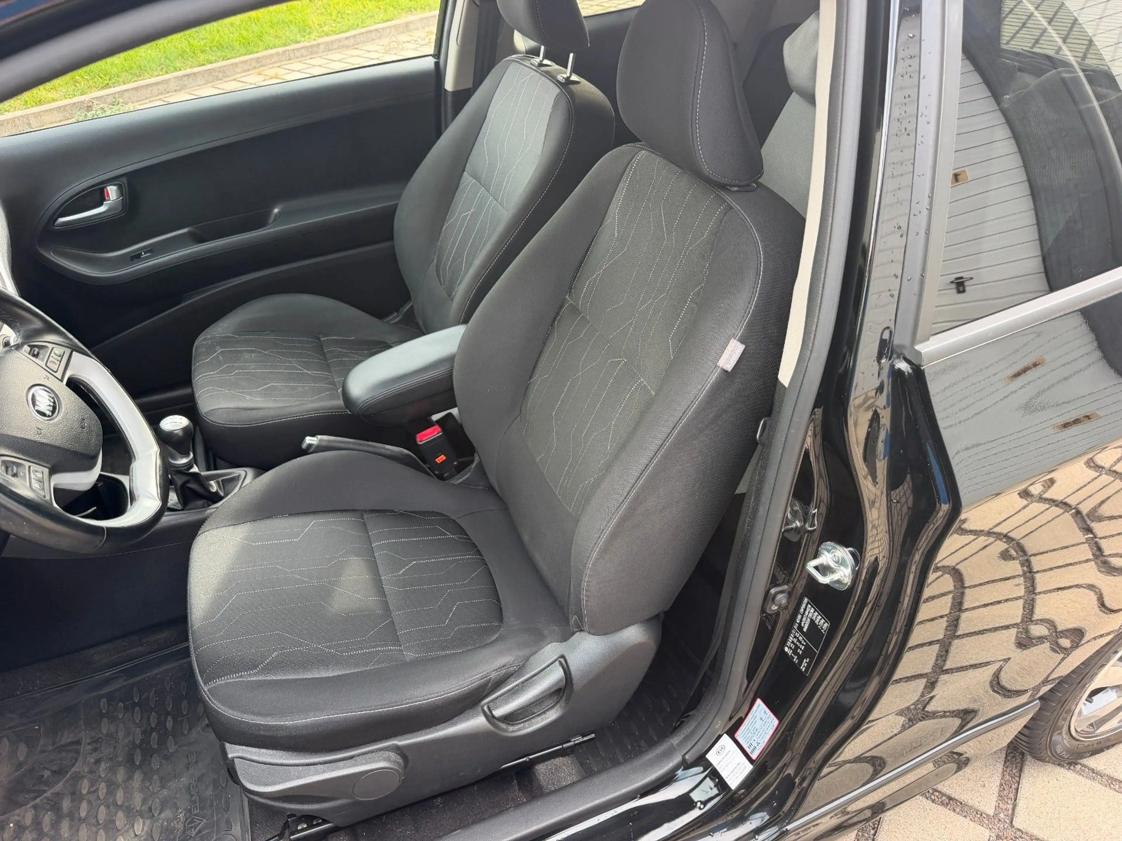 Kia Picanto Dream Team*NUR 75000 KM*KLIMA*BLUETOOTH* — photo 9